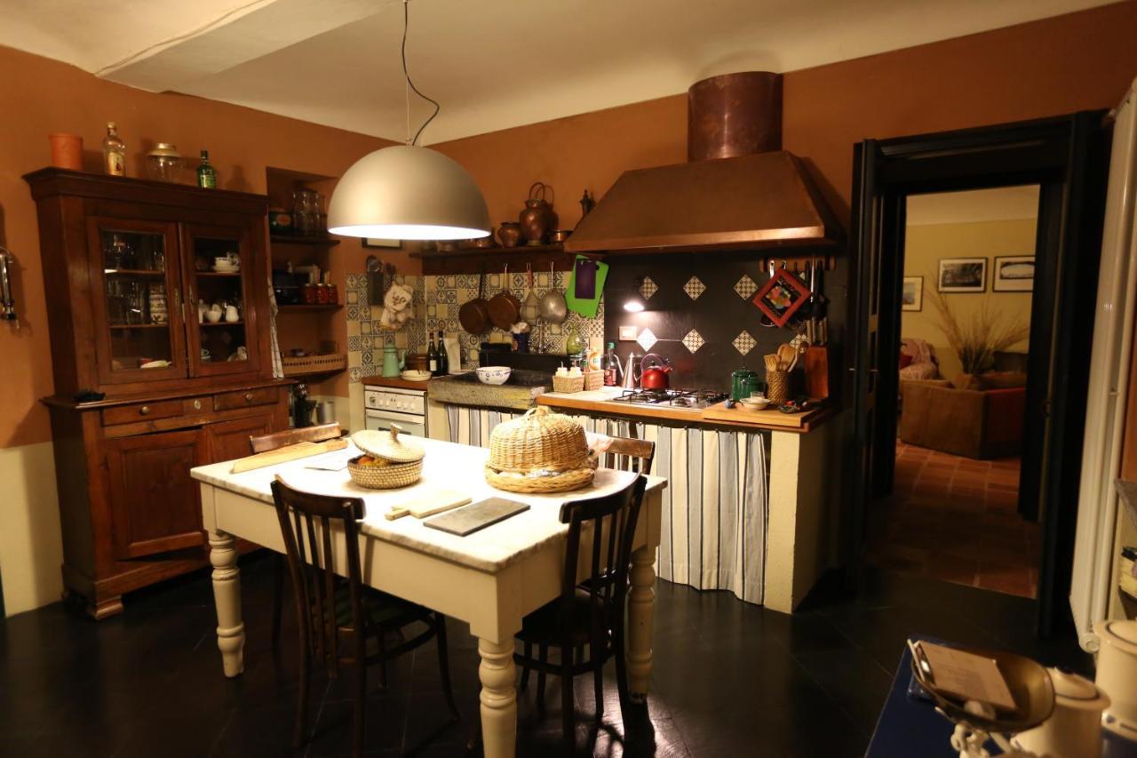 Sotto La Luna Bruna B&B Cocconato Extérieur photo