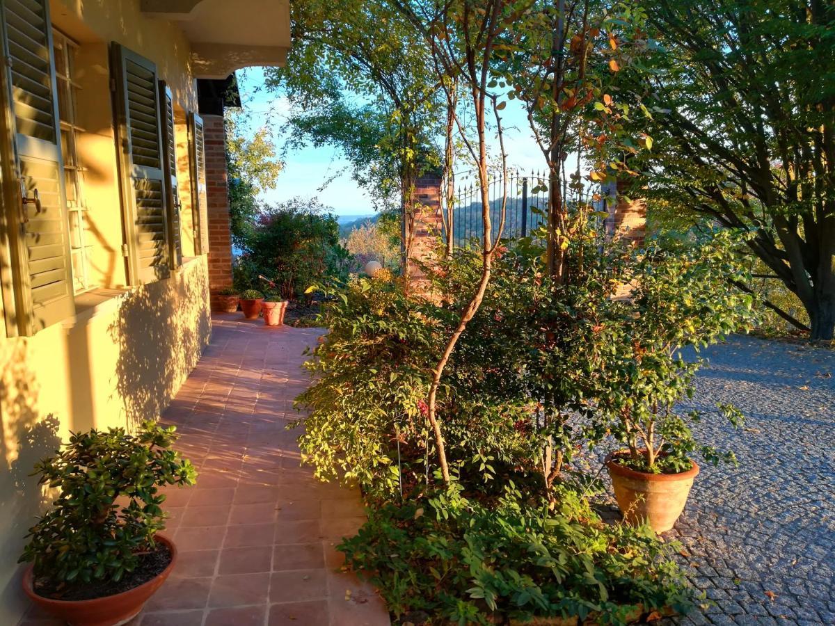 Sotto La Luna Bruna B&B Cocconato Extérieur photo