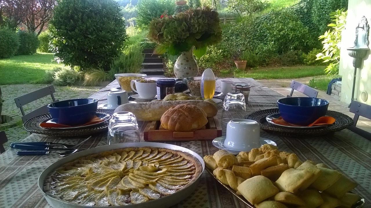 Sotto La Luna Bruna B&B Cocconato Extérieur photo